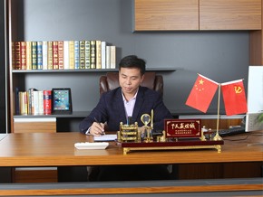 網線生（shēng）產（chǎn）廠家董事長